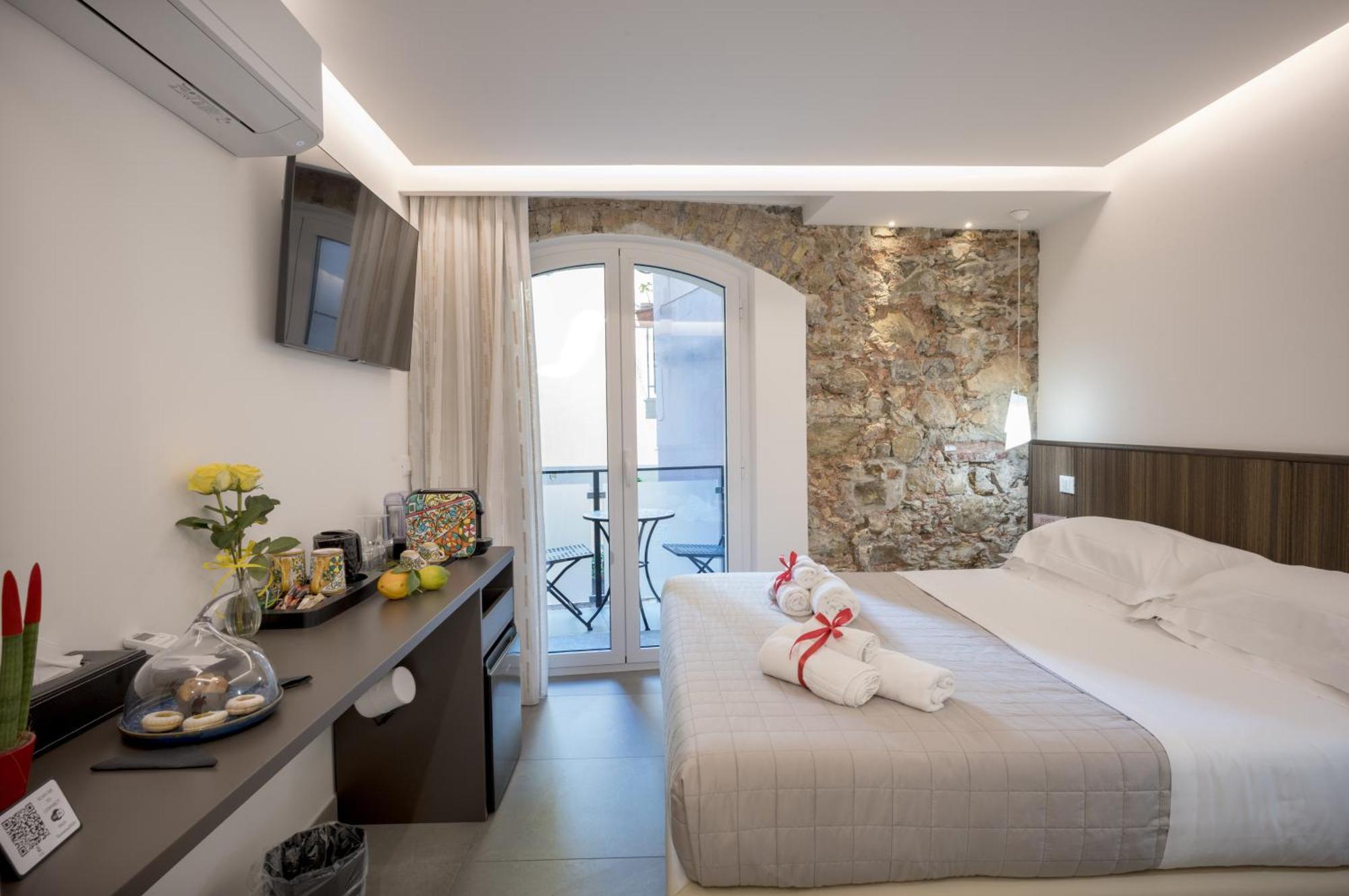 Taormina Charming Rooms Extérieur photo