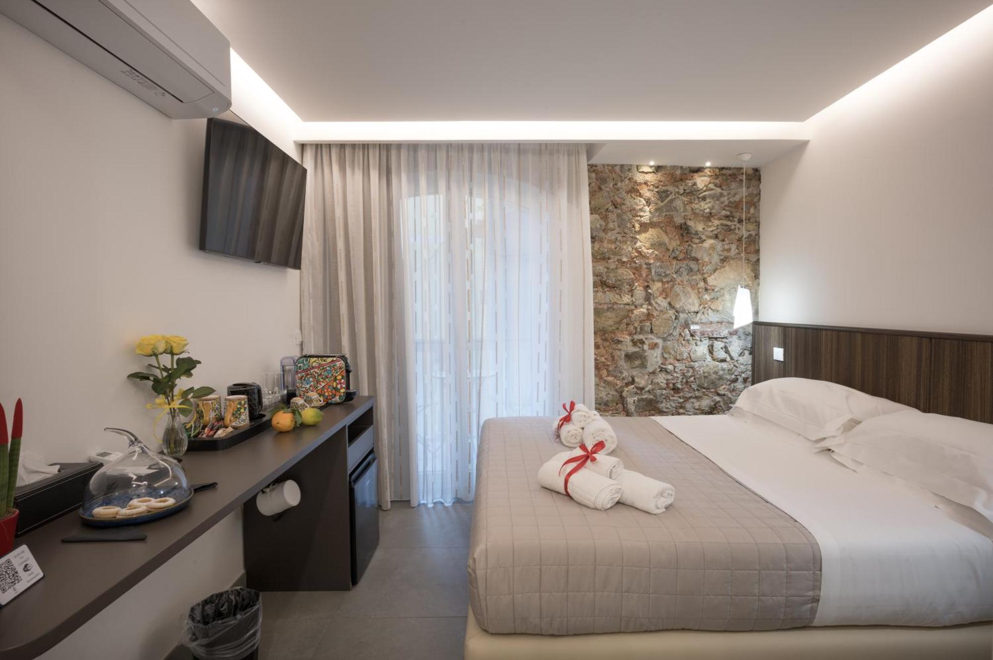 Taormina Charming Rooms Extérieur photo