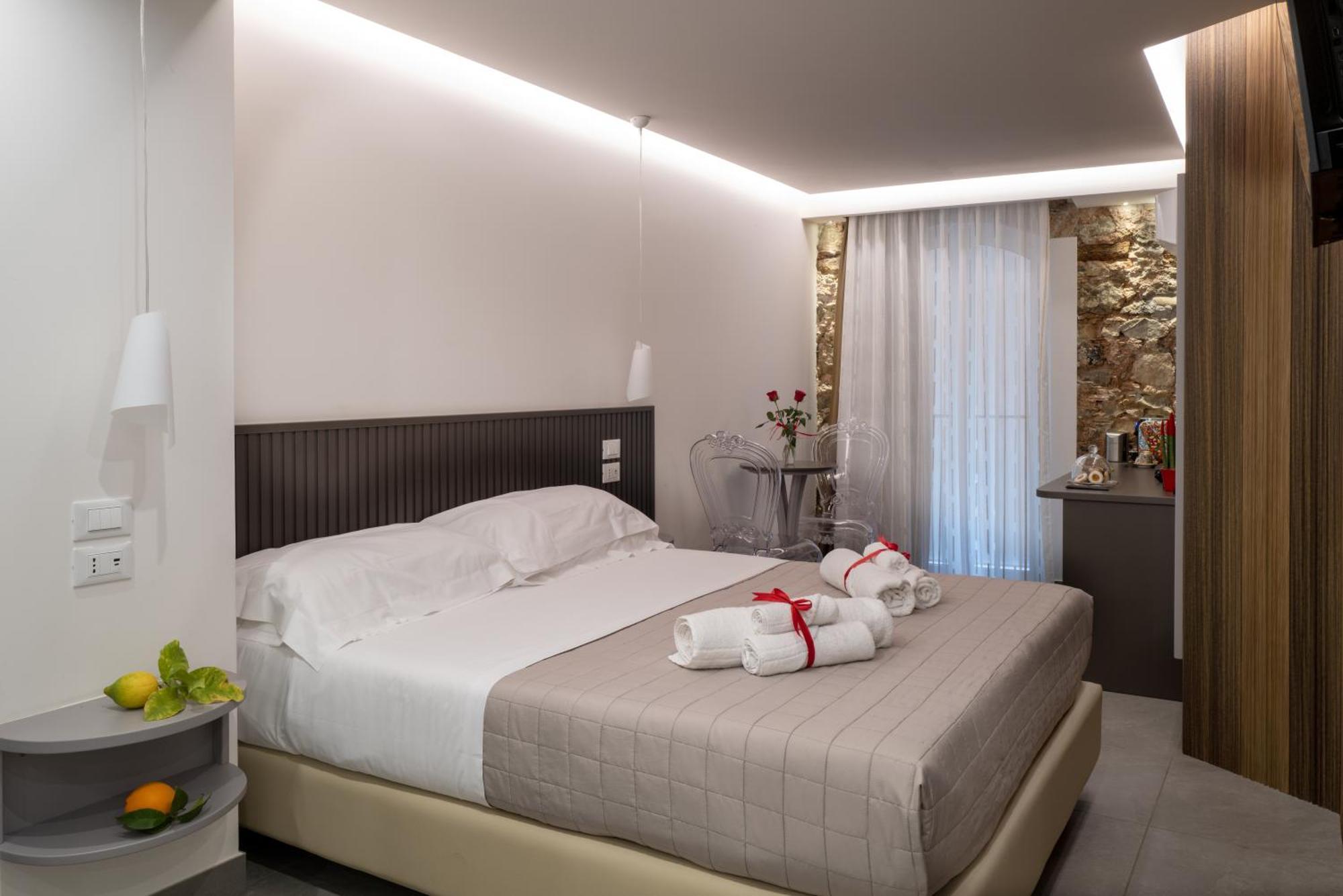 Taormina Charming Rooms Extérieur photo