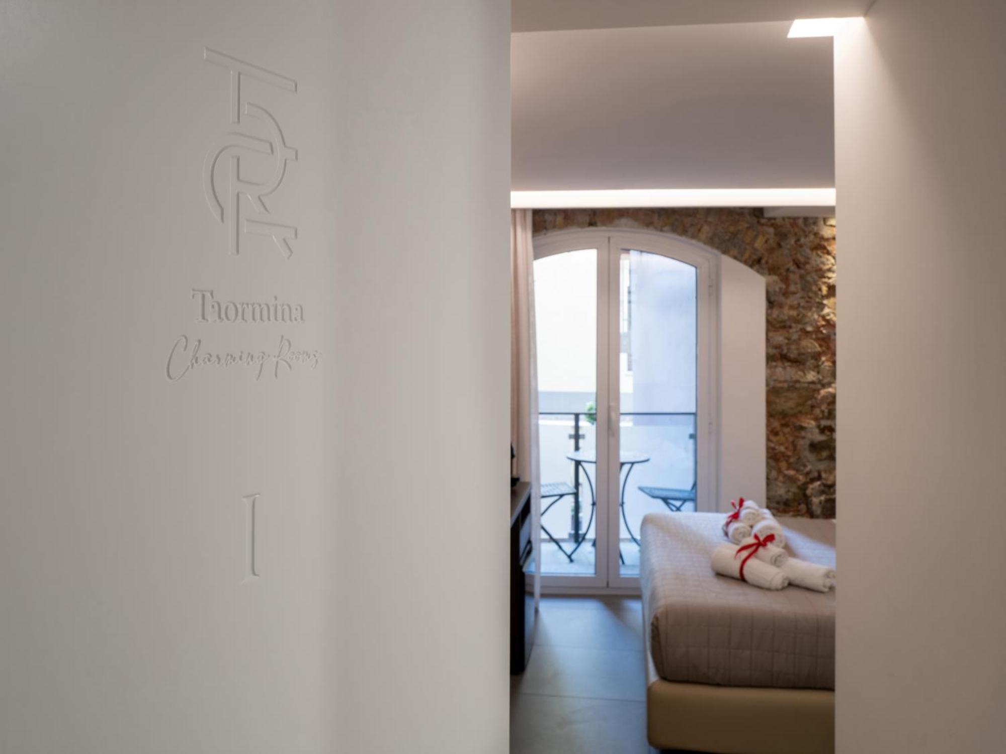 Taormina Charming Rooms Extérieur photo